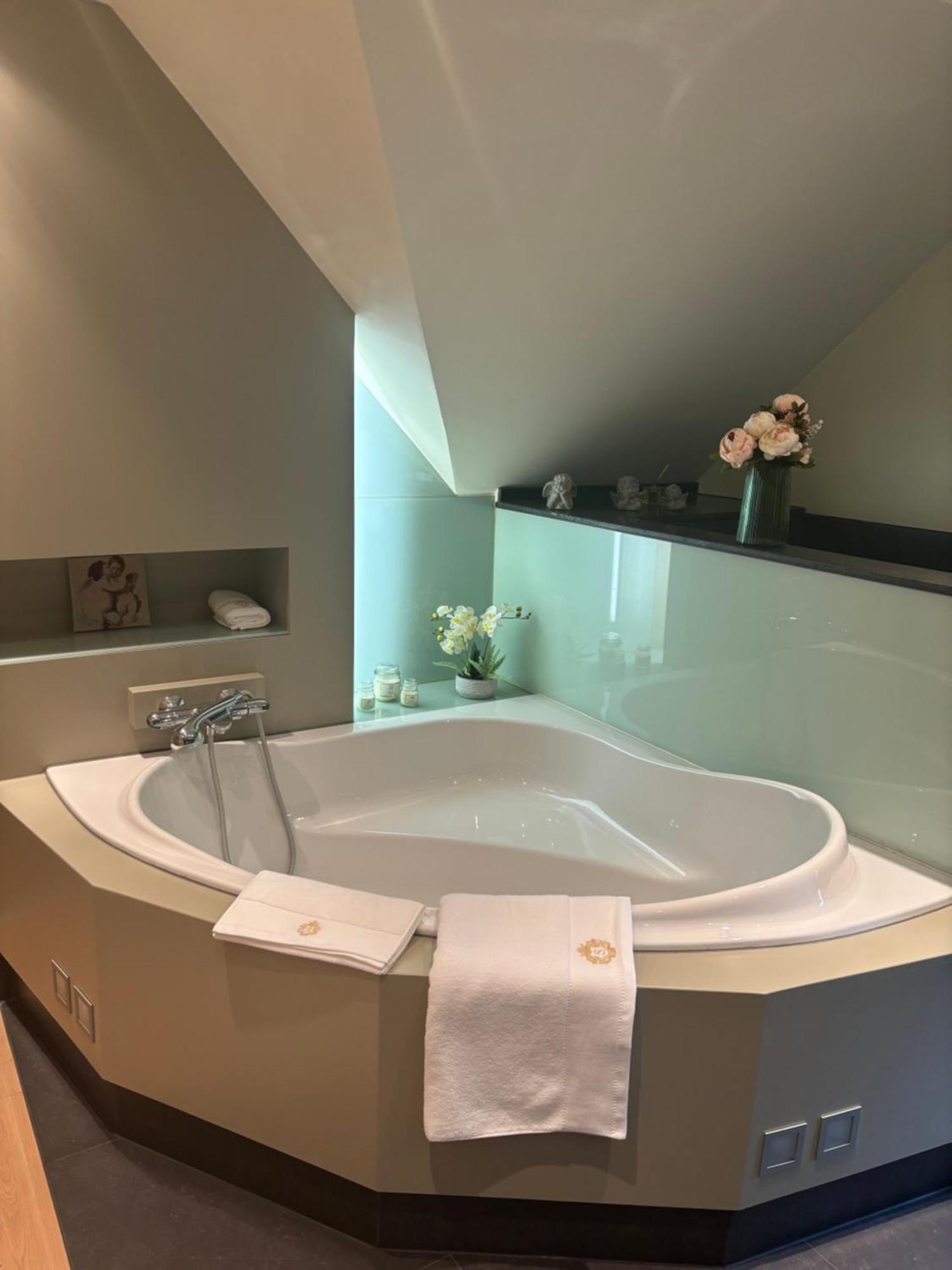 Sophia Rooms 14 Маасмехелен Екстер'єр фото